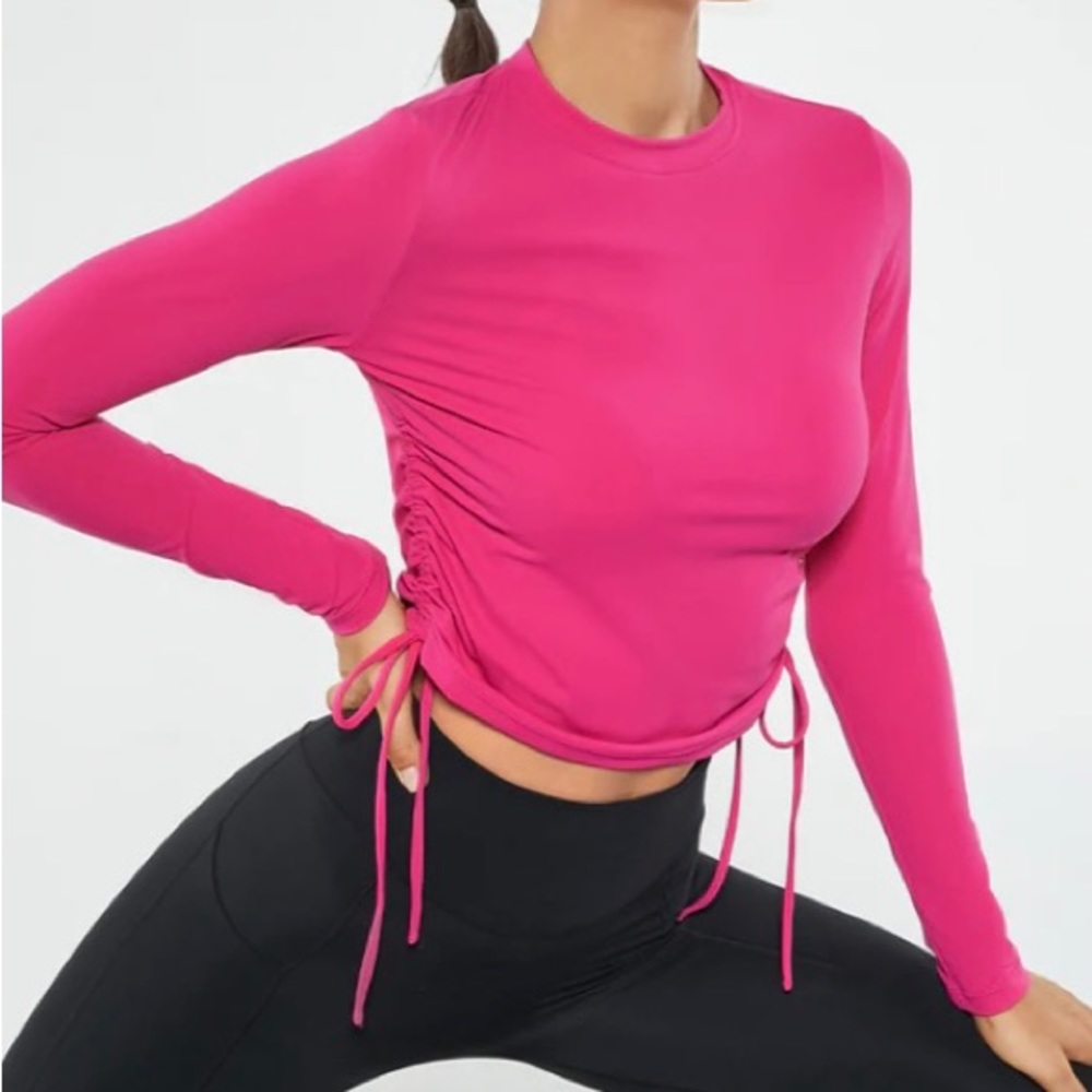Fanka athletic wear long sleeve top. NWOT. Pink